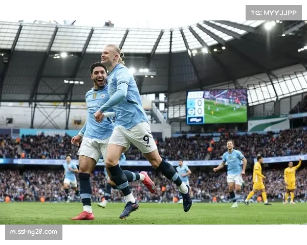 曼城少赛1场落后榜首7分，追分势头戛然而止凸显赛季关键阶段稳定性缺失