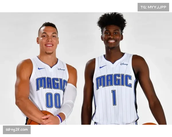 魔术受困于布莱克与艾萨克缺阵 防守体系完整性受到严重影响 魔术受困于布莱克与艾萨克缺阵 防守体系完整性受到严重影响